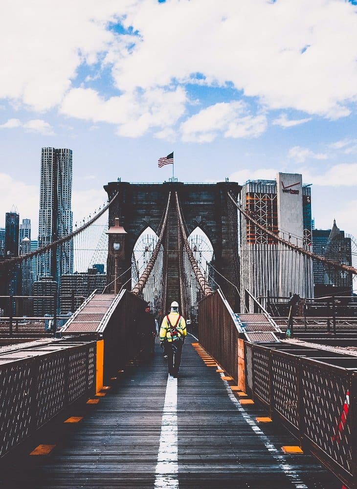 alcarr worker on bridge